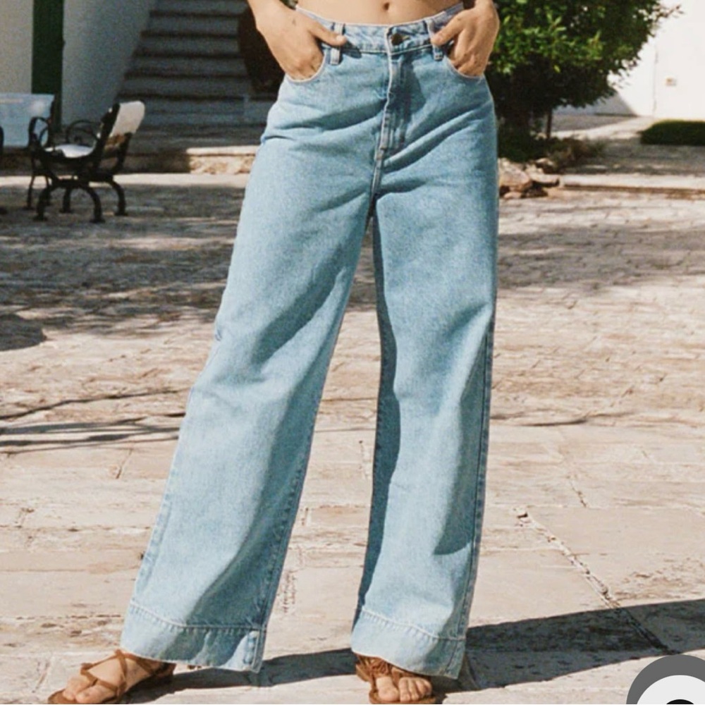 SPELL Classic Denim Relaxed Fit Jeans size Medium (New with tags)